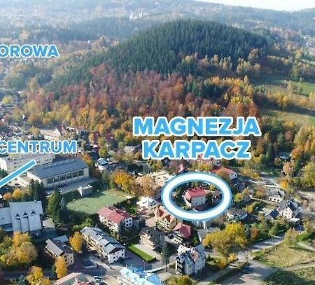 לינה וארוחת בוקר קרפאז' Magnezja מראה חיצוני תמונה